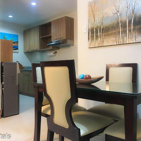 2 Bedroom Condo @ Midpoint Residences W/ City View Mandawe Εξωτερικό φωτογραφία