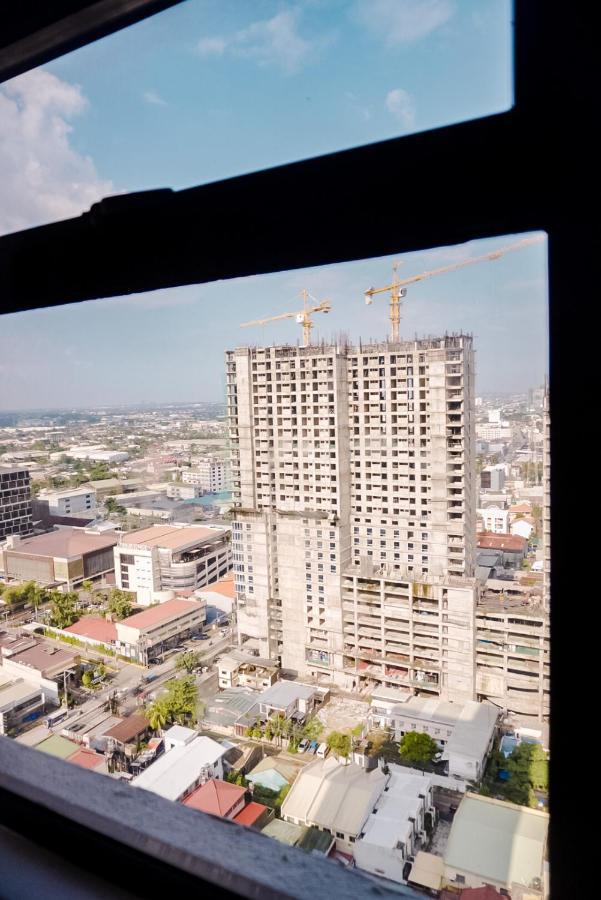 2 Bedroom Condo @ Midpoint Residences W/ City View Mandawe Εξωτερικό φωτογραφία